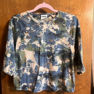 Gymshark camo crop tshirt